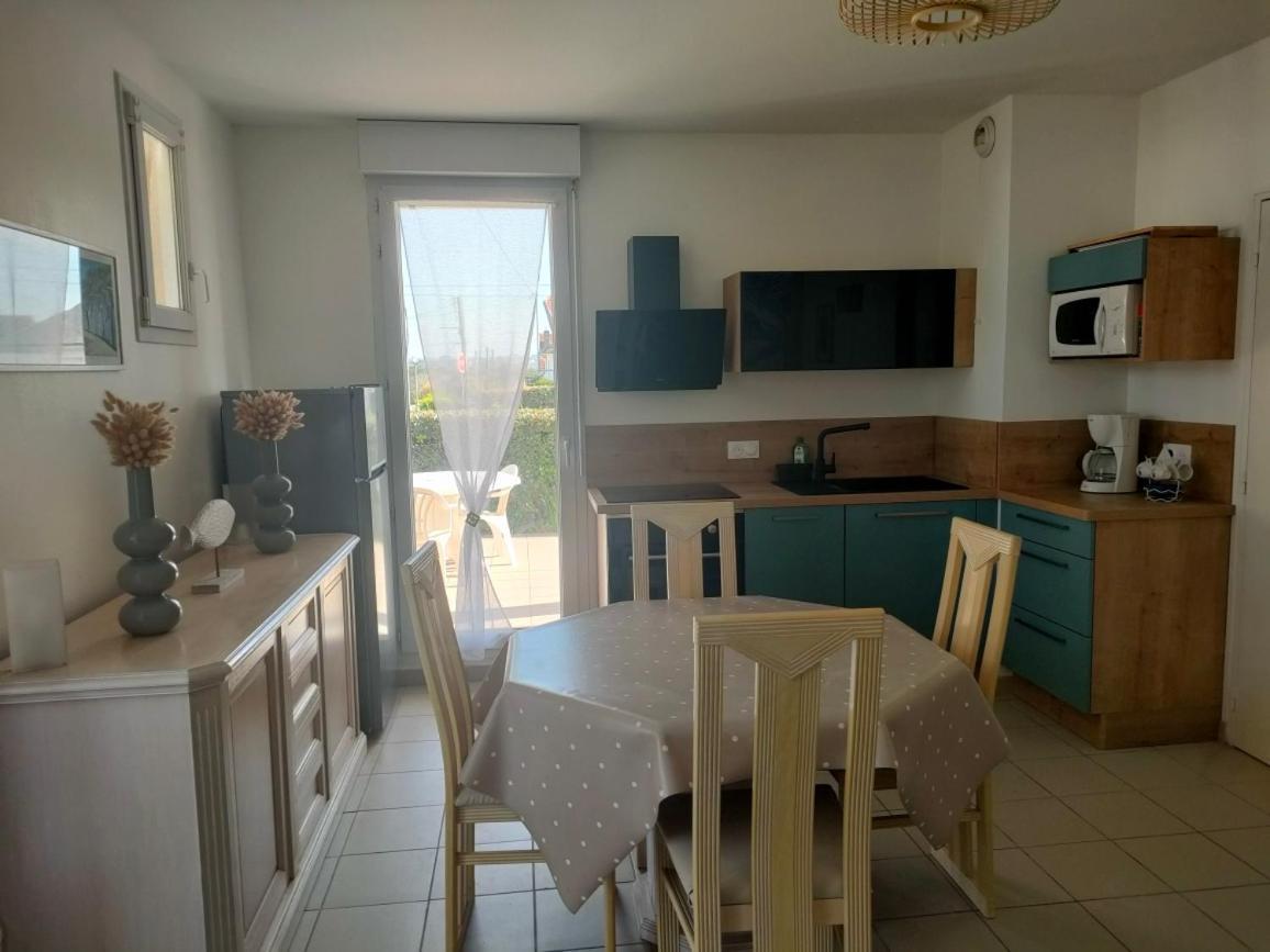 Les Terrasses Du Chateau Barneville-Carteret Kültér fotó